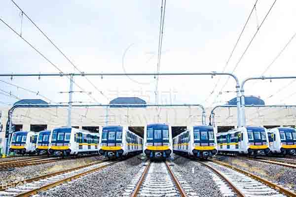 成都地鐵9號線-四川流線型通風(fēng)排煙天窗