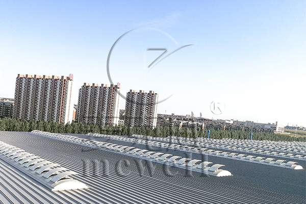 長春中潤裝配式鋼結(jié)構(gòu)產(chǎn)業(yè)園—吉林圓拱型電動采光排煙天窗（上開式）